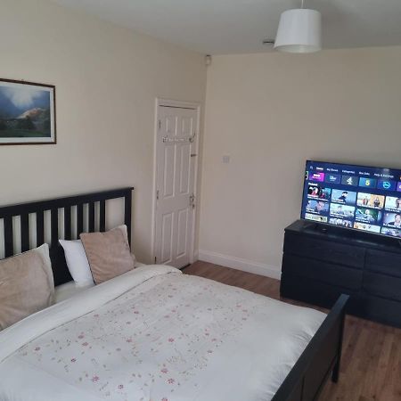 Guess Bungalow Wembley Apartment London Ngoại thất bức ảnh