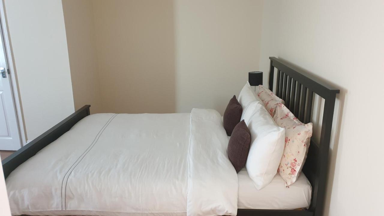 Guess Bungalow Wembley Apartment London Ngoại thất bức ảnh