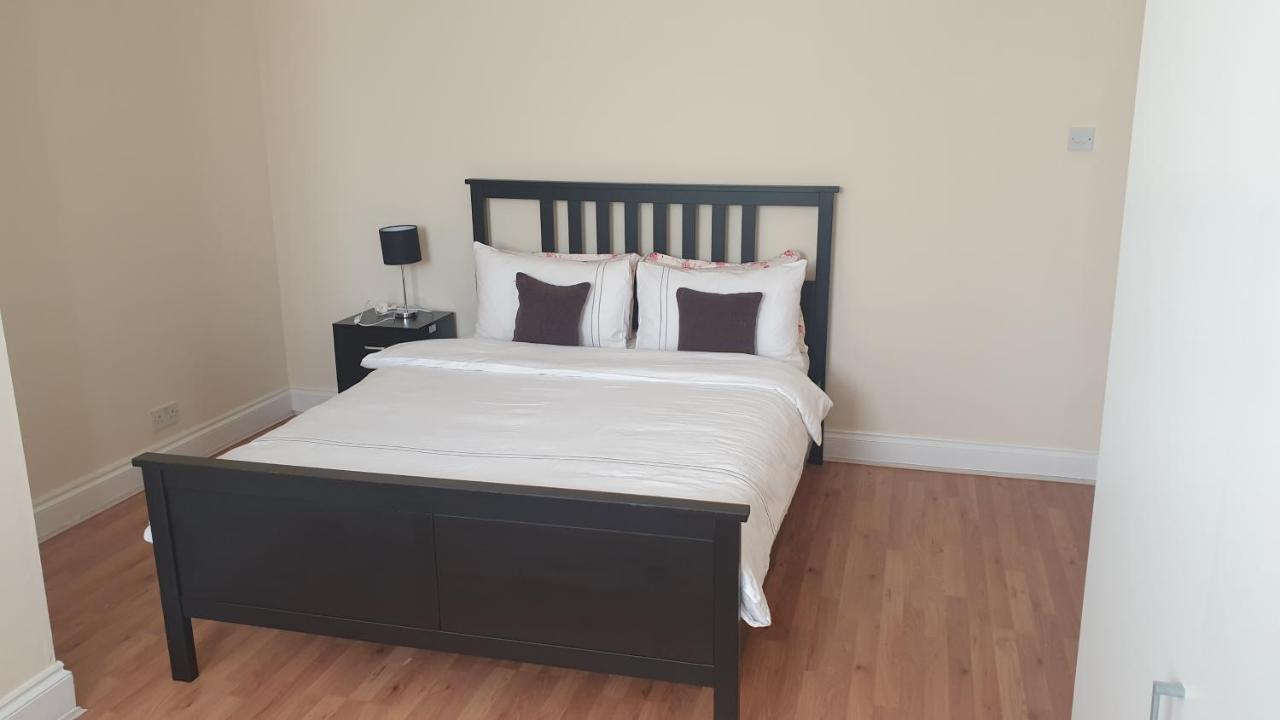 Guess Bungalow Wembley Apartment London Ngoại thất bức ảnh